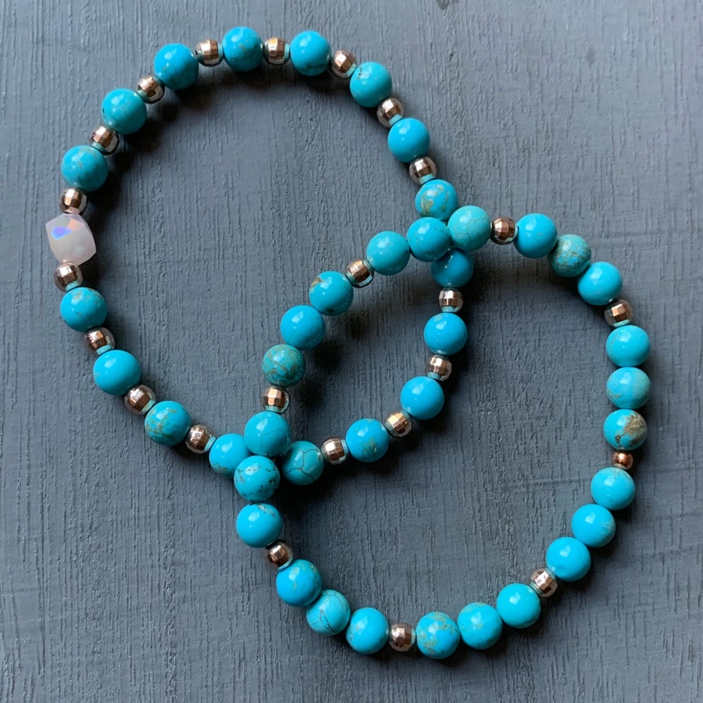 {Handmade} Beaded Bracelet Set with Iridescent Statement Bead